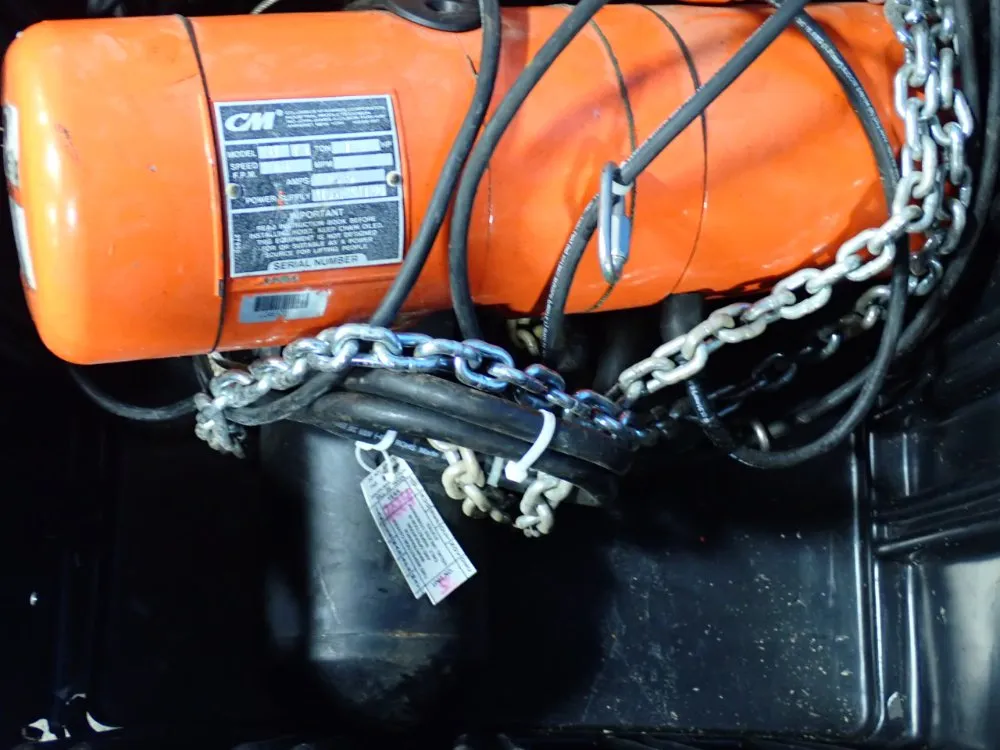 Columbus Mckinnon Corp 0.25 Ton Hoist - Model B