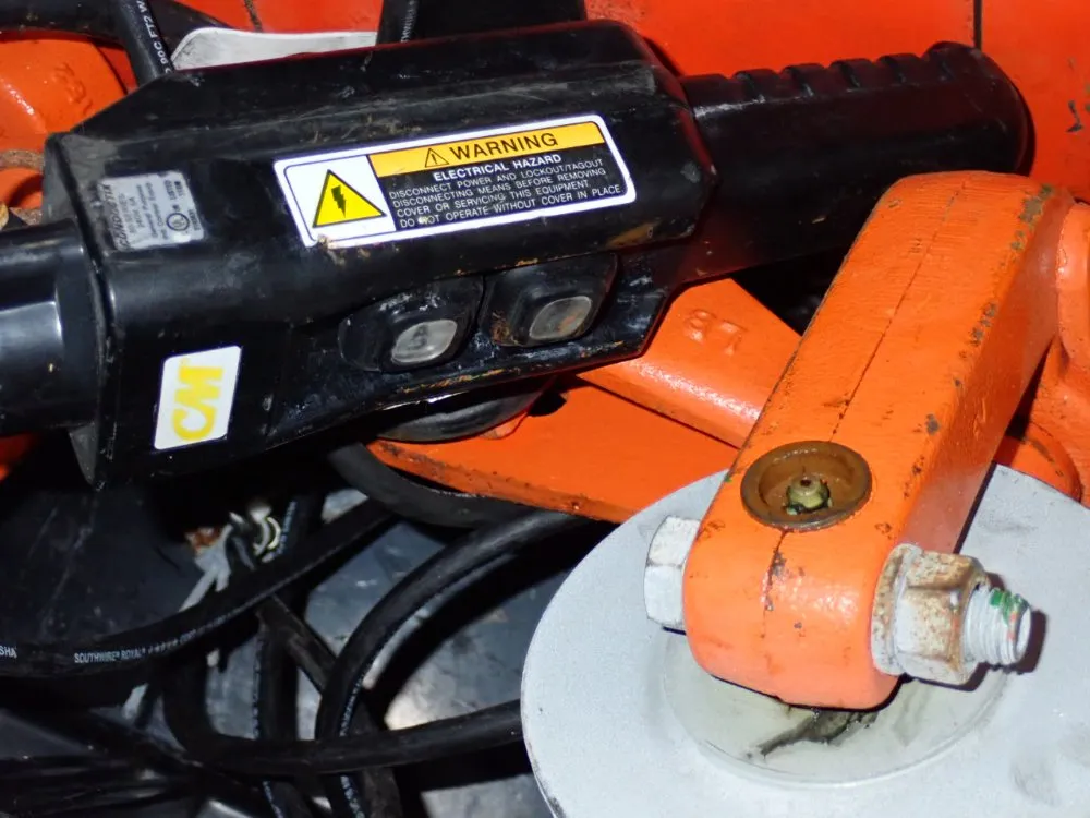 Columbus Mckinnon Corp 0.25 Ton Hoist - Model B