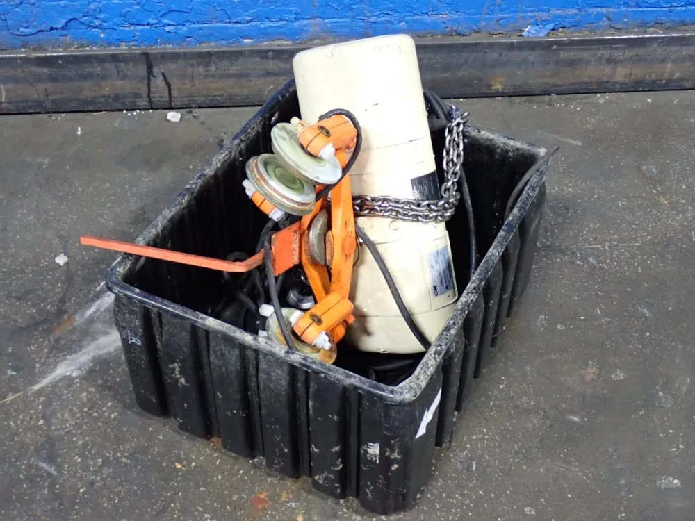 Columbus Mckinnon Corp 0.25 Ton Hoist - Model B