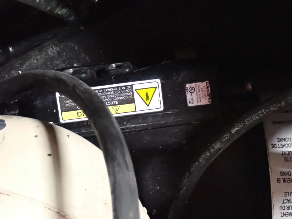 Columbus Mckinnon Corp 0.25 Ton Hoist - Model B