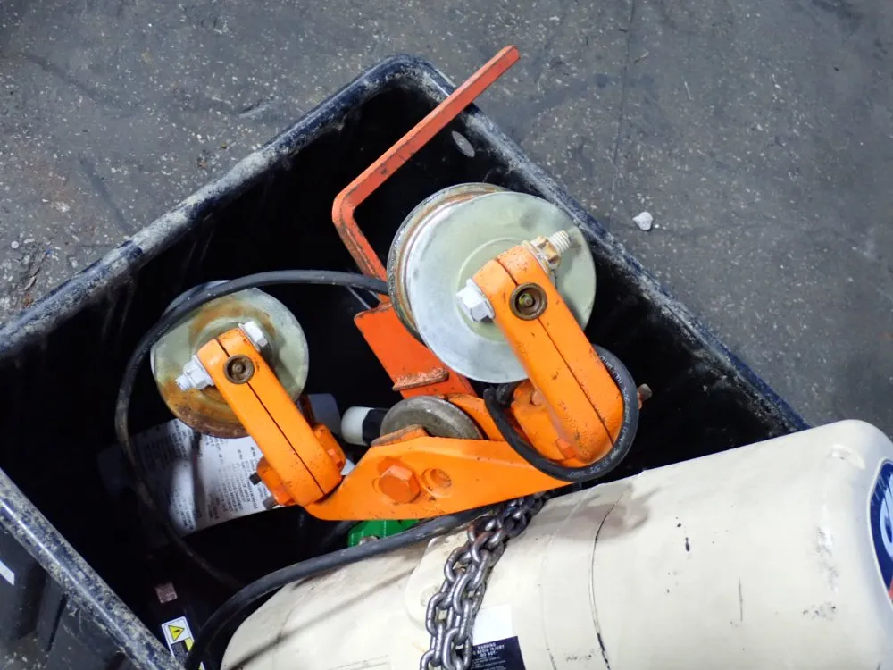 Columbus Mckinnon Corp 0.25 Ton Hoist - Model B