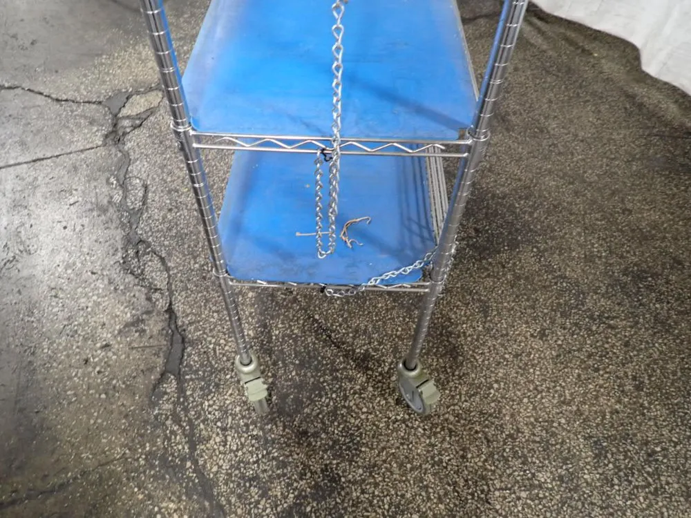 Uline 4 Shelves Portable Wire Shelf