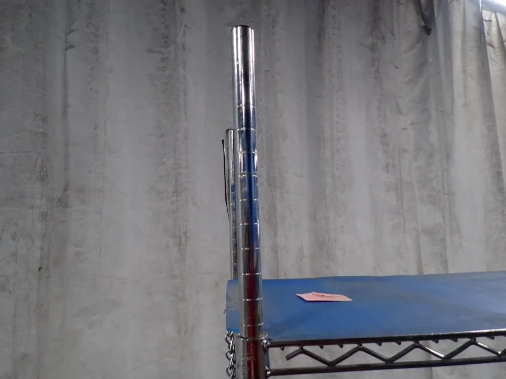 Uline 4 Shelves Portable Wire Shelf