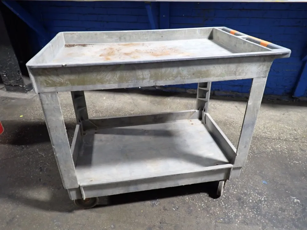 36" X 24" X 33" Cart