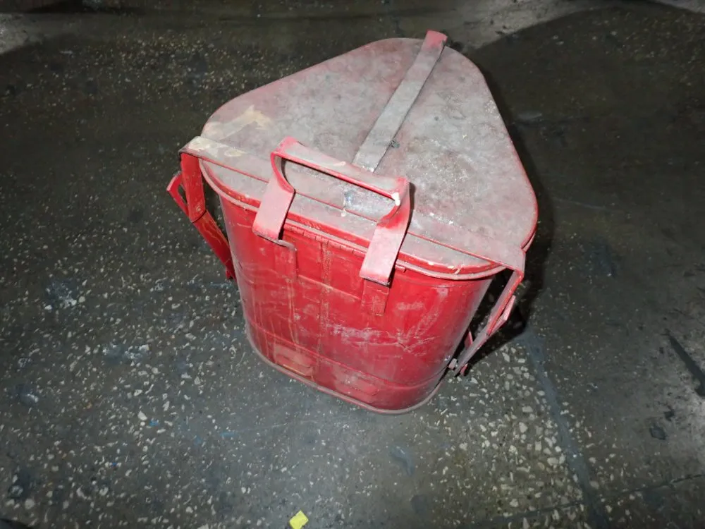 Eagle 6 Gallons Oily Waste Can - 906fl