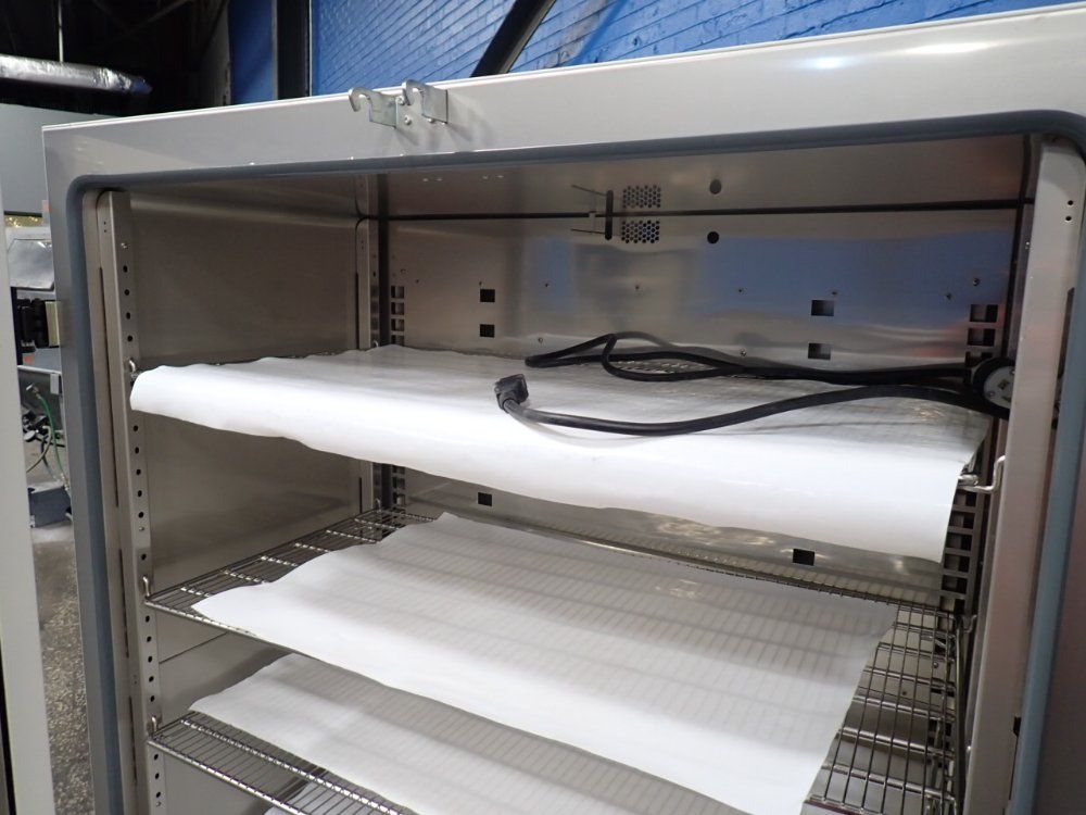 Thermo Scientific Laboratory Oven - Heratherm Omh750