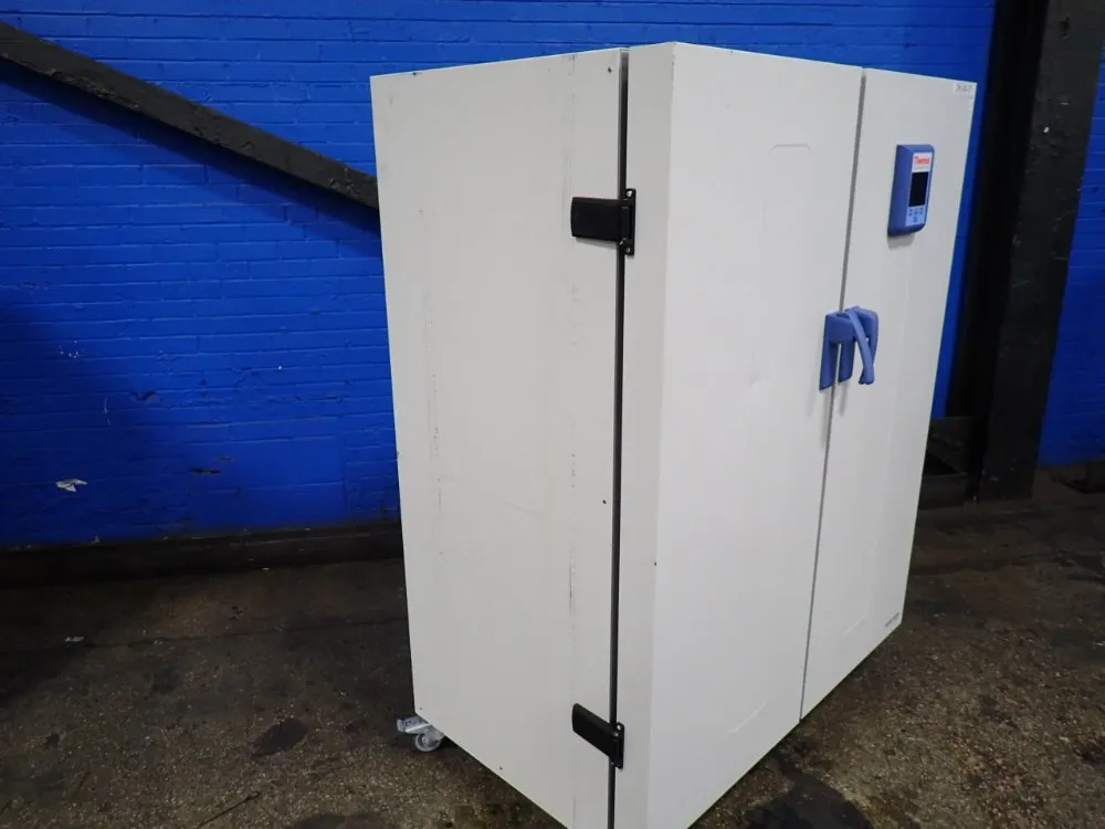 Thermo Scientific Laboratory Oven - Heratherm Omh750