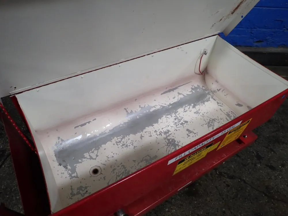 Justrite 15 Gal Safety Rinsew/lift Table