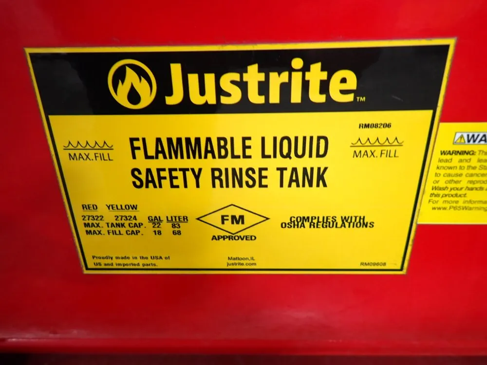 Justrite 15 Gal Safety Rinsew/lift Table