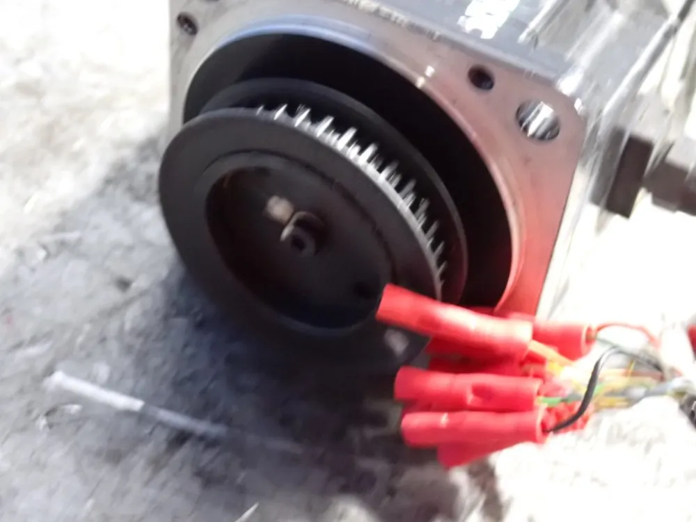 Yaskawa Electric Corp 200 W Servo Motor - Sgmp-02awyr11