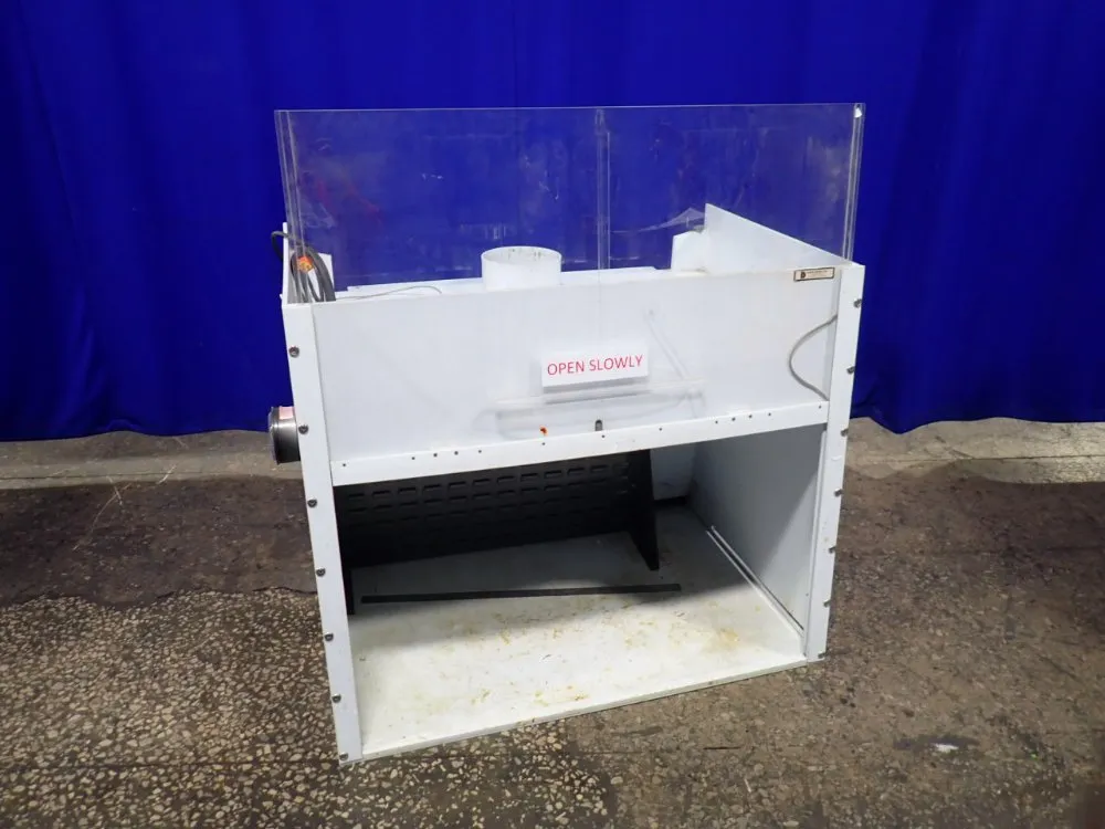 Plastic Design Fume Hood