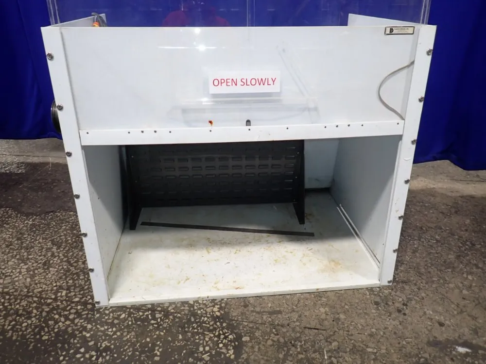 Plastic Design Fume Hood