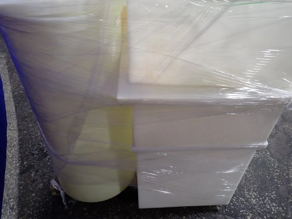 Chem-tainer Plastic Tanks