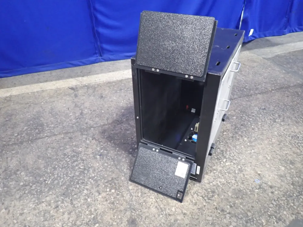 Dust Free Pc Pc Enclosure - Dfpu100p1-d