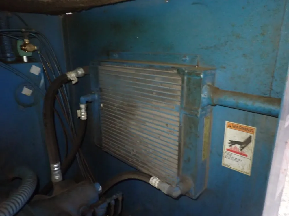 Quincy Air Compressor - Qmb15a0a31s