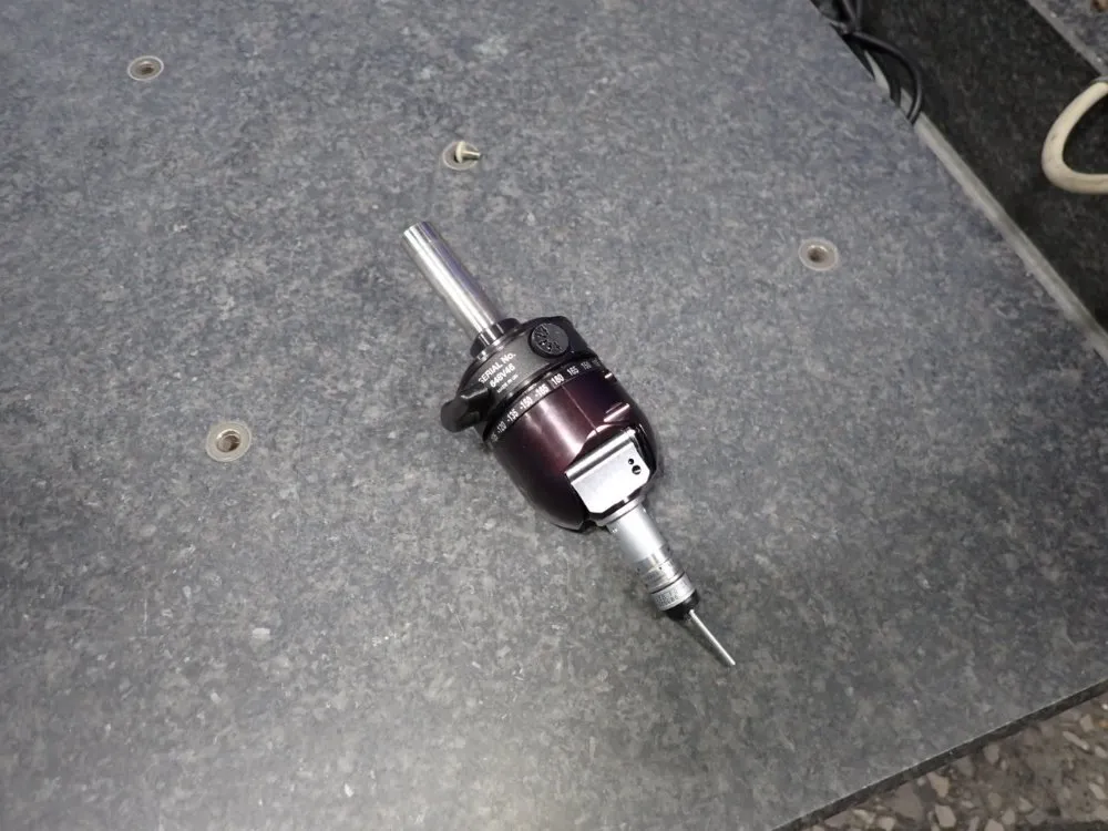 Mitsubishi Cmm - B-706