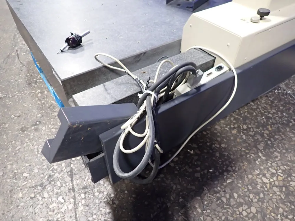 Mitsubishi Cmm - B-706