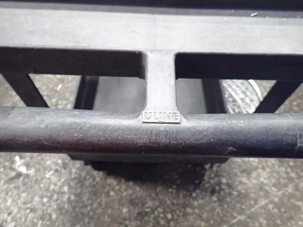 Uline 36" X 24" X 33" Cart