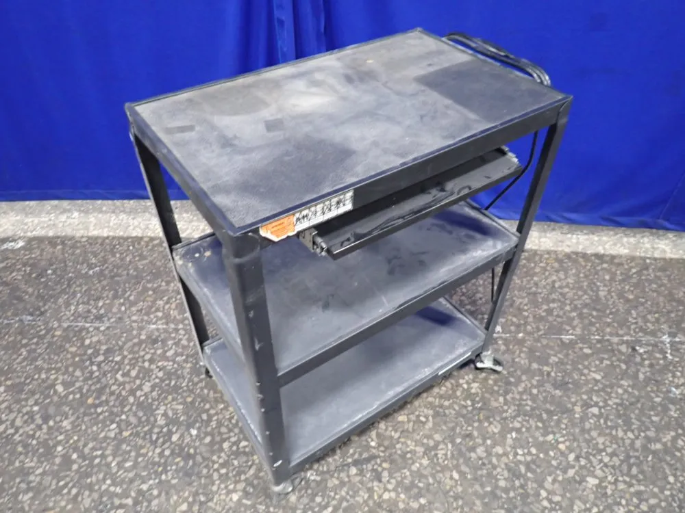 31" X 20" X 41" Av Cart