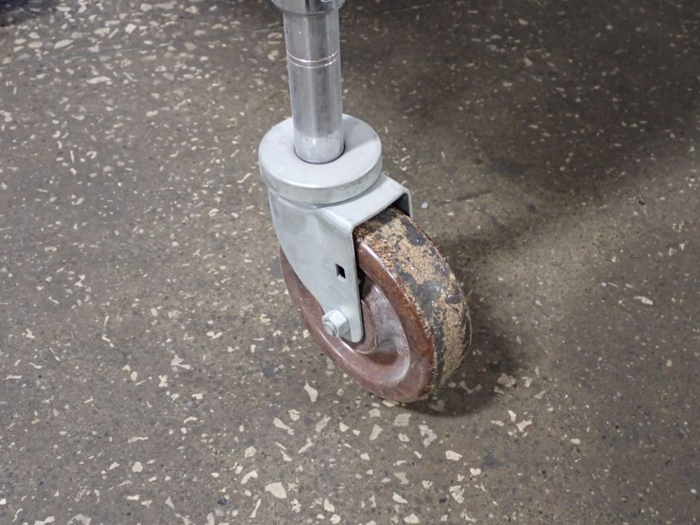 Quantum 24" X 47" Storage Rack