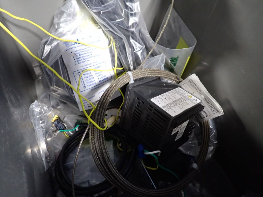 Powercord, Connection Cables