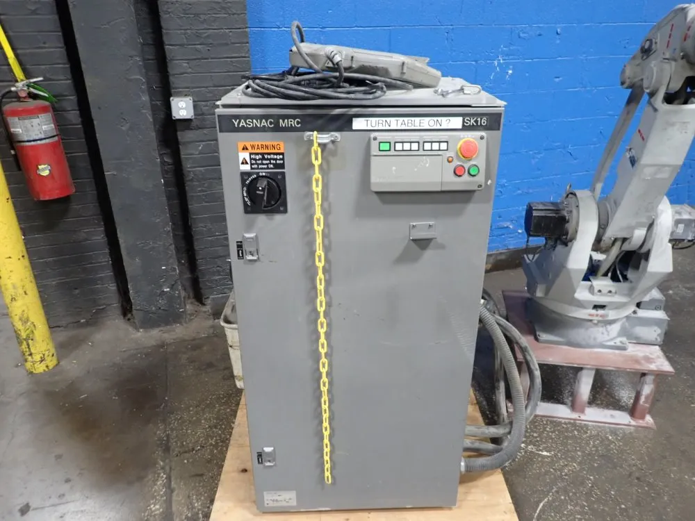 Yaskawa / Motoman Robot - Yr-sk16-c000