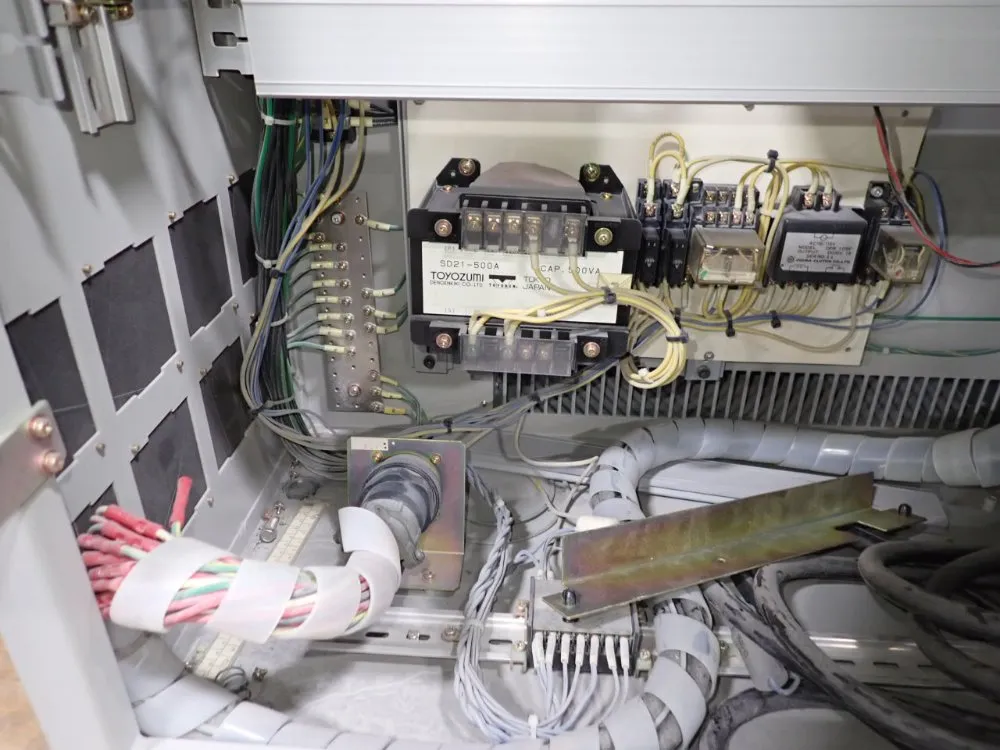 Yaskawa / Motoman Robot - Yr-sk16-c000