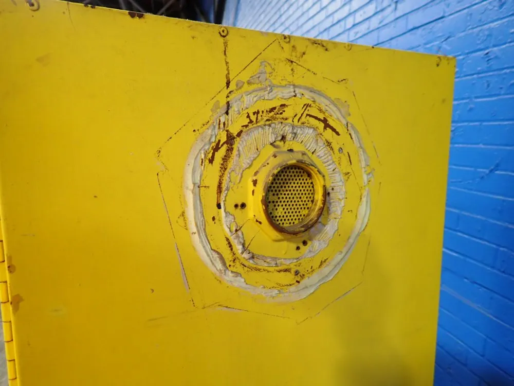 3 Shelves Flammable Storage Unit