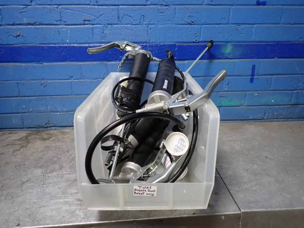 Westward Grease Guns / Grease