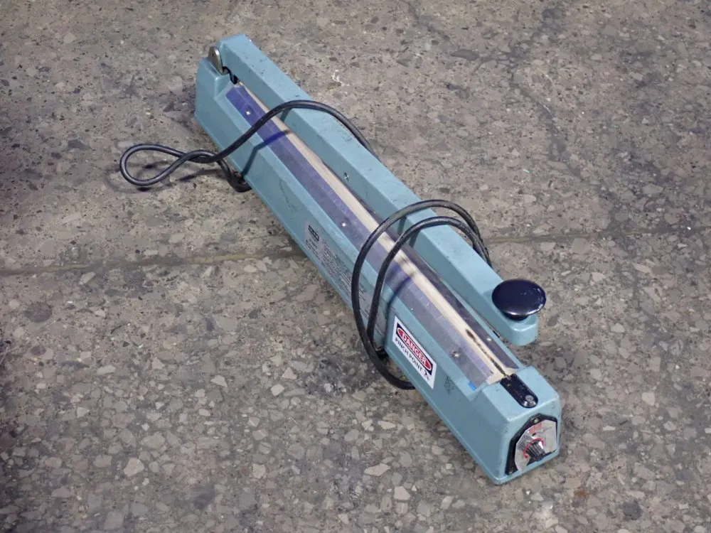 Uline 870 W Heat Sealer - H-1029