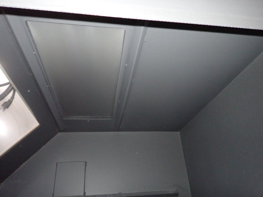 Econoline 40"x40"x32" Blast Cabinet