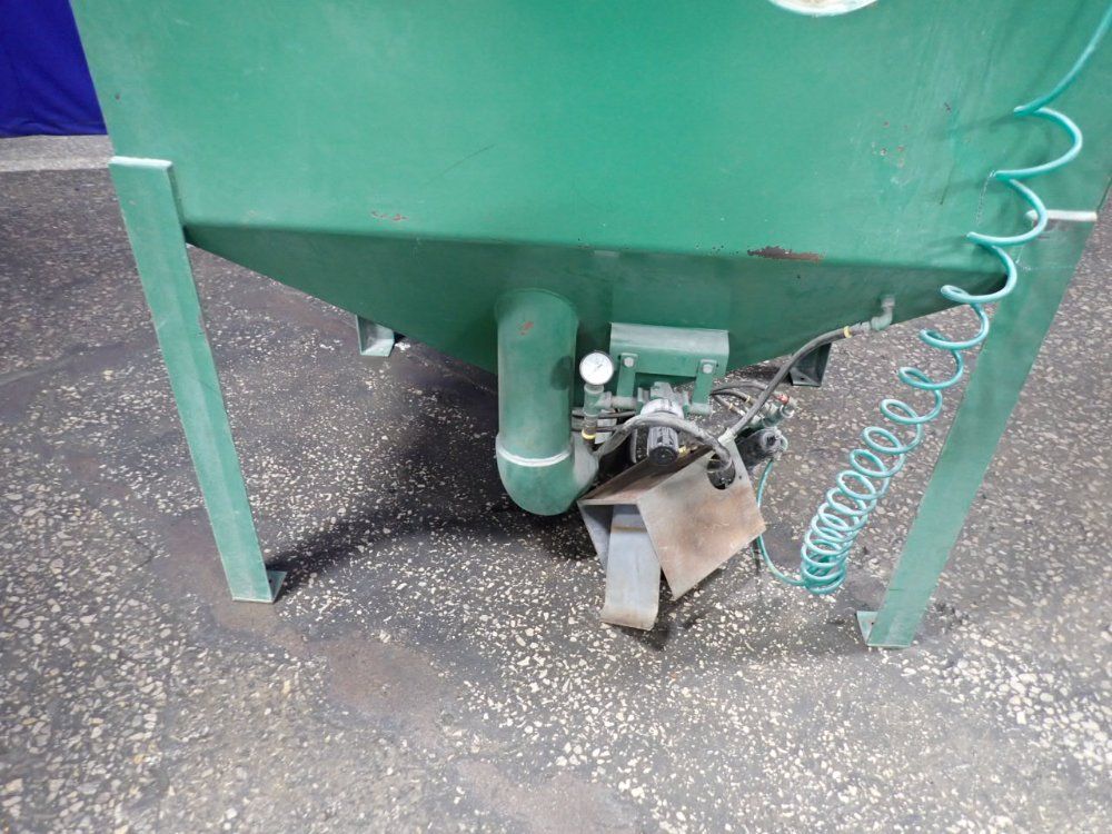 Absrasive Blast Systems Inc 36"x48"x42" Blast Cabinet - 211001-b3