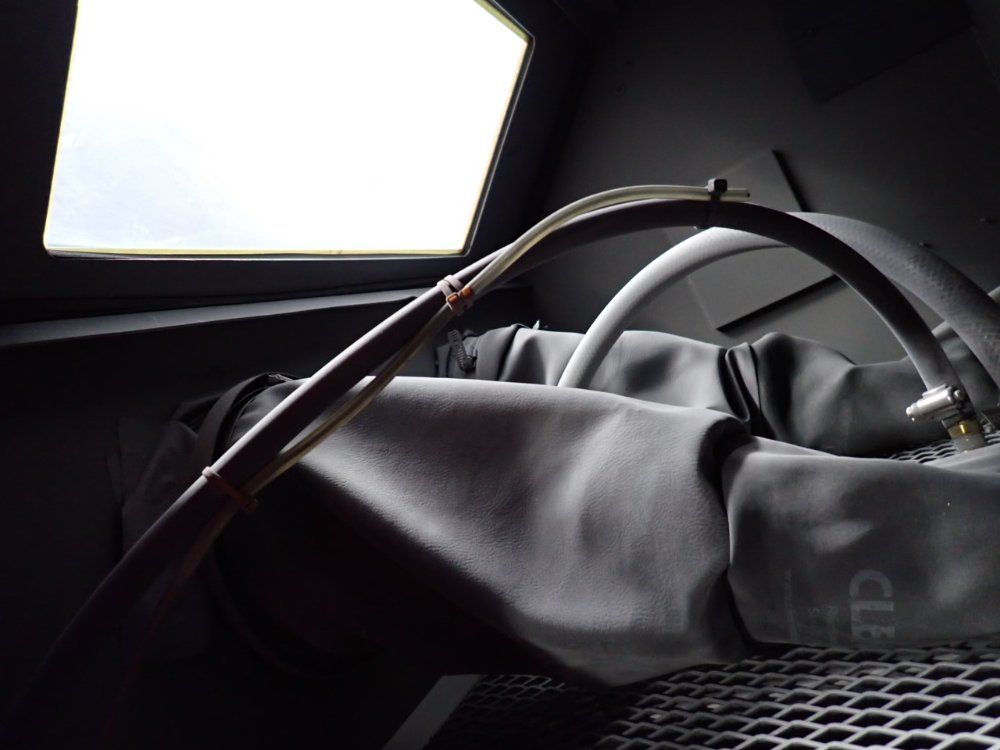 Fortune Metal Finishing Blast Cabinet