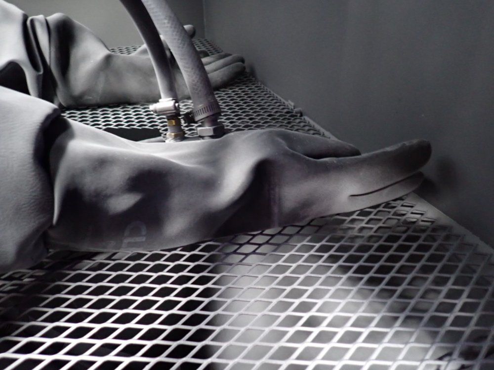 Fortune Metal Finishing Blast Cabinet