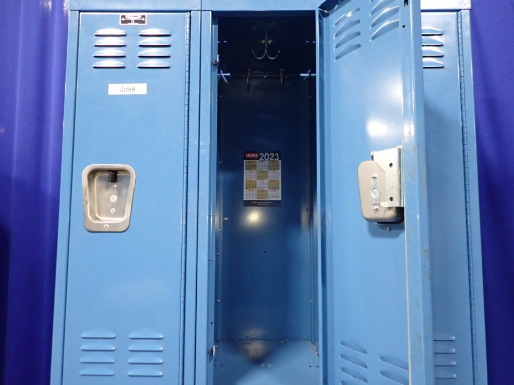 Hallowell 6 Lockers / 16 1/2" X 12" X 34" Locker Unit