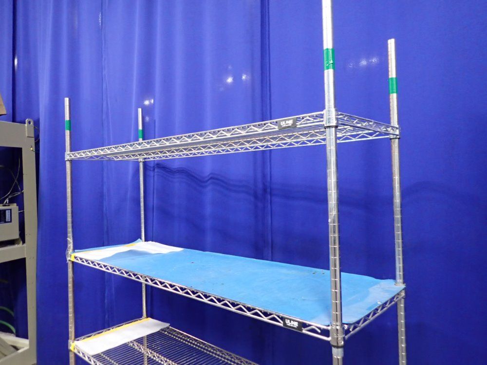 4 Shelves / 18" X 59" Portable Shelving Unit