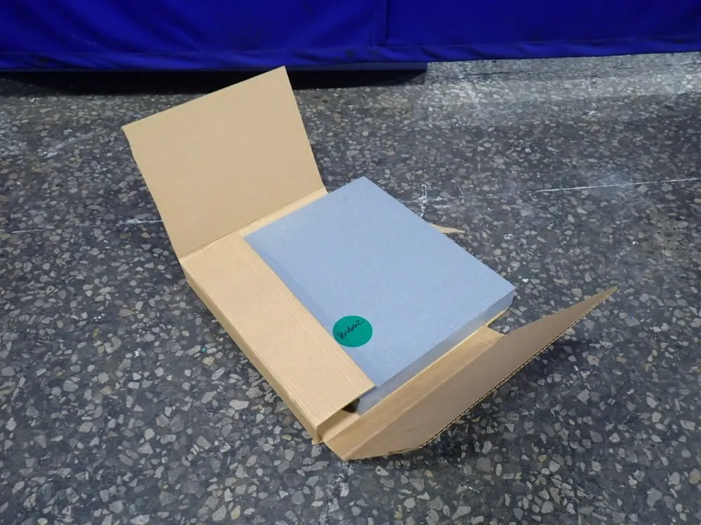 19" X 16" X 2" Plastic Block