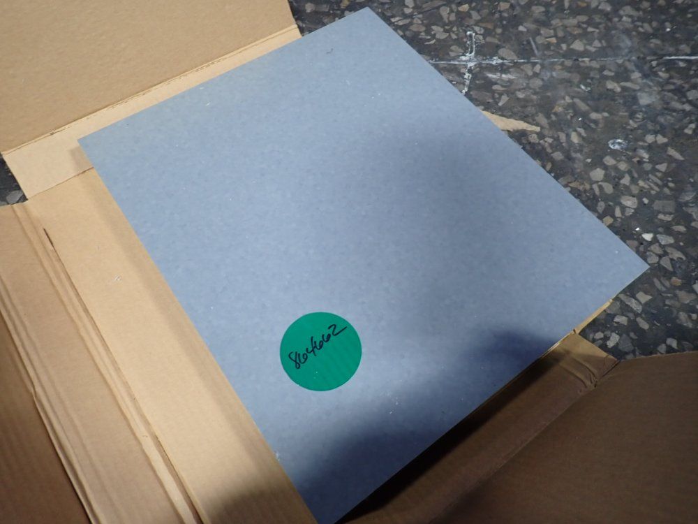 19" X 16" X 2" Plastic Block