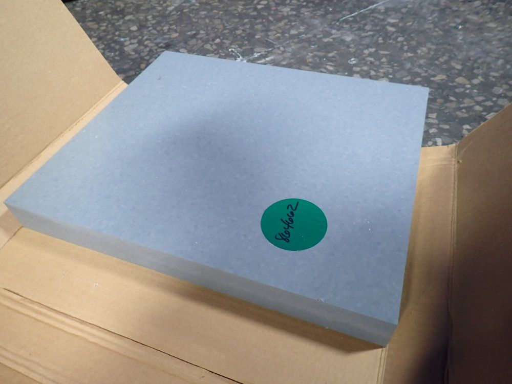 19" X 16" X 2" Plastic Block