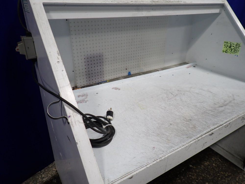 56" X 30" X 20" Fume Hood