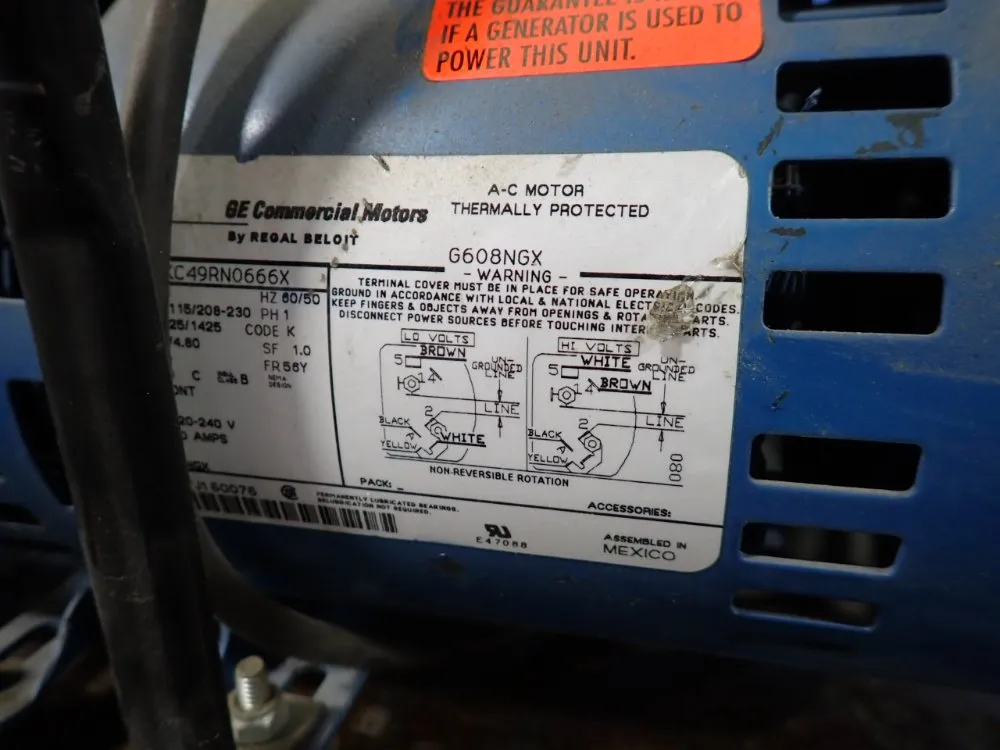 Gast Vacuum Pump - 1023-p152a-sg608x