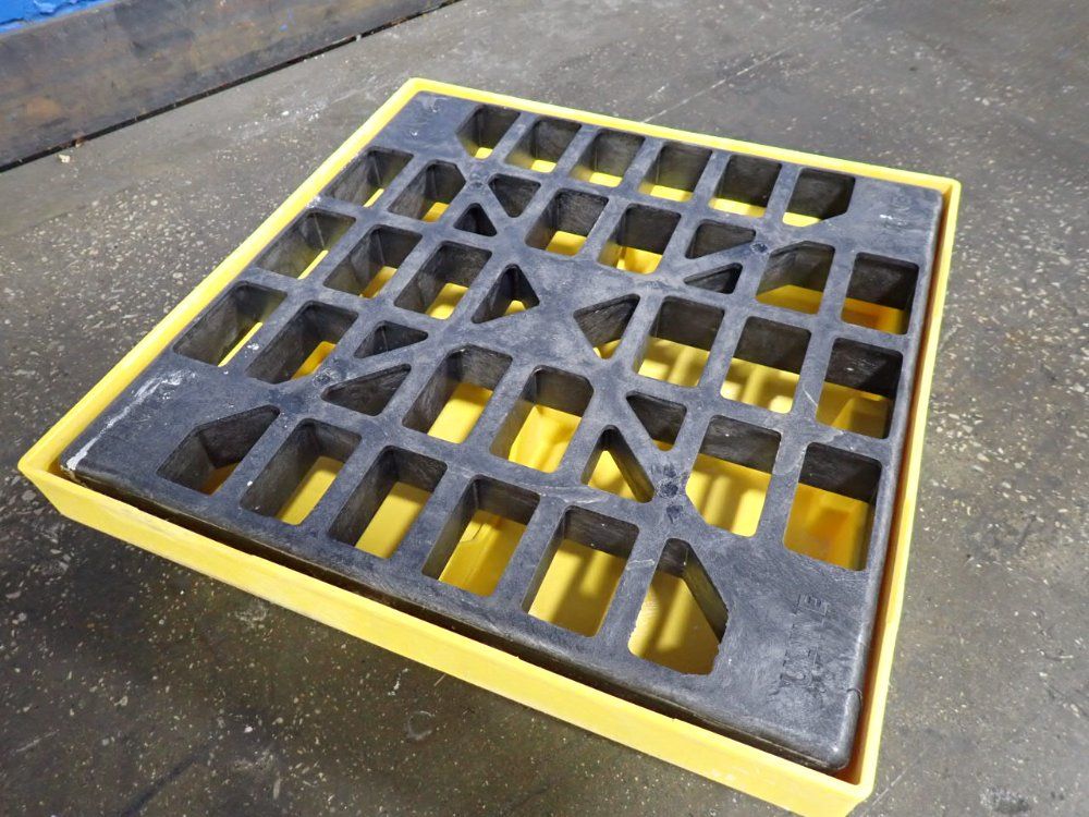 Justrite 12 Gallons Containment Spill Skid - H-4865