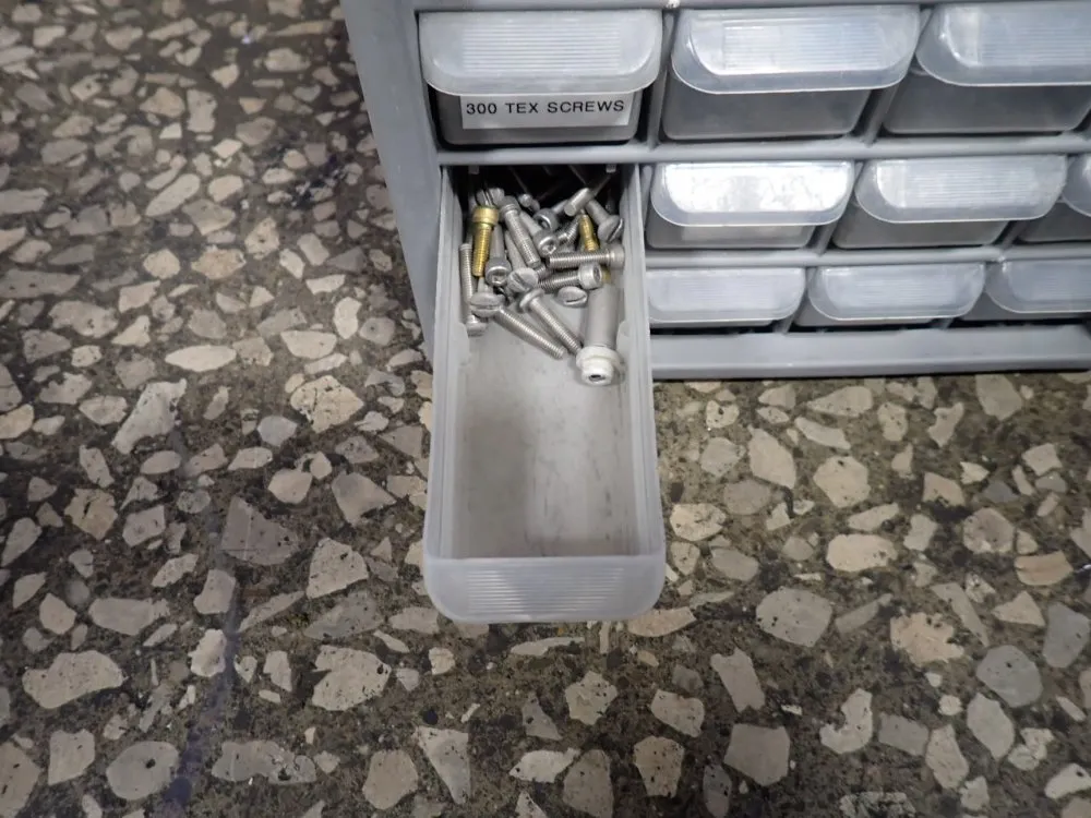 Akro-mills 16 Slots Organizing Unit