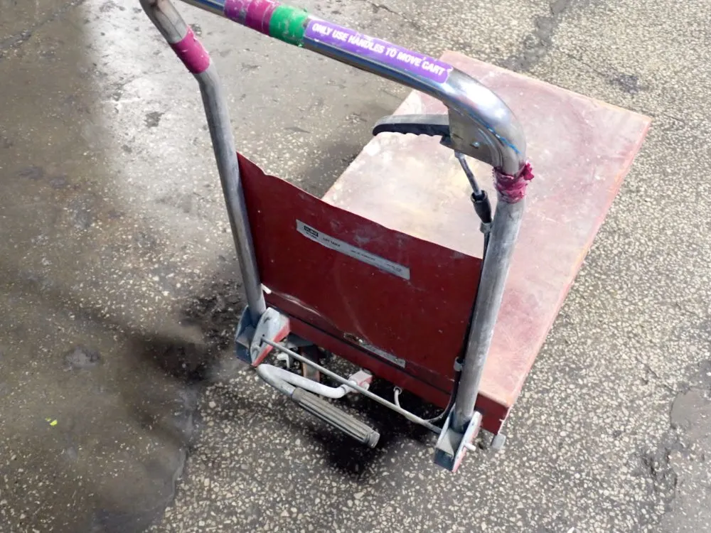 Uline 660 Lbs Lift Table - H-1486