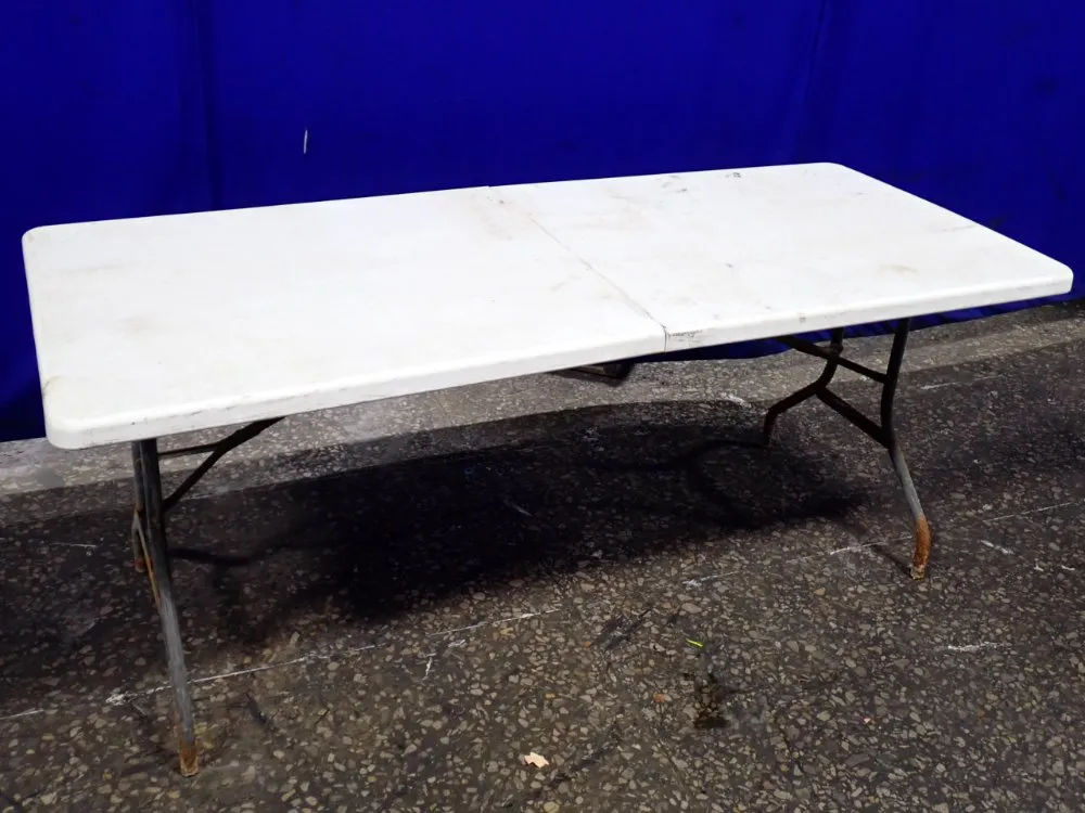 71"x 30" Folding Table
