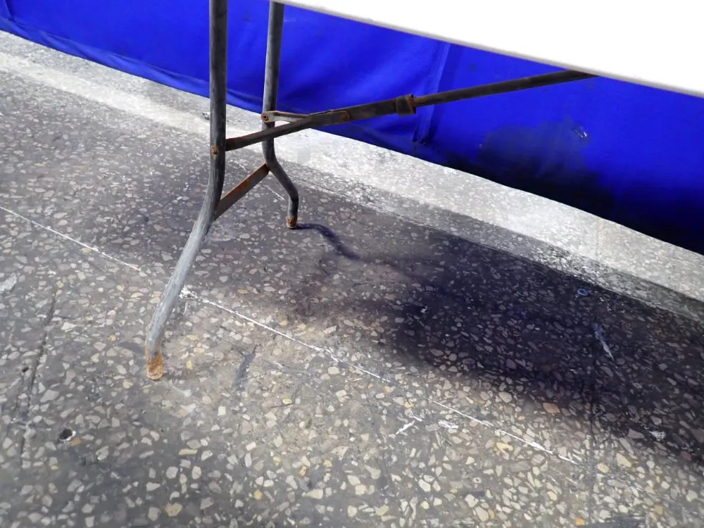 71"x 30" Folding Table