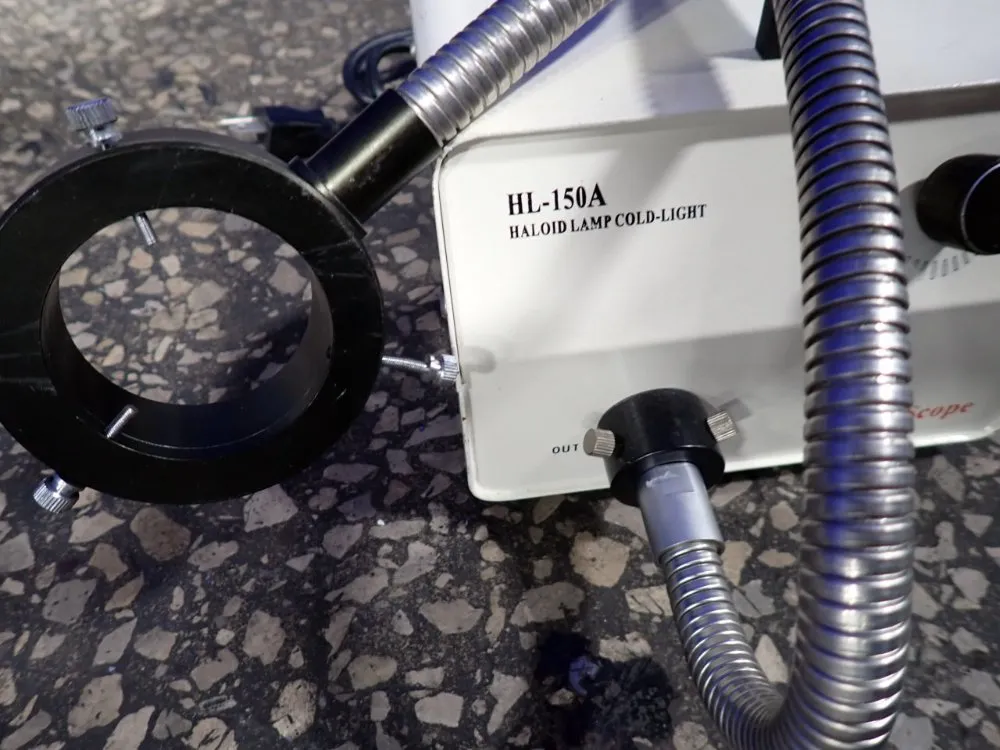 Amscope Fiberoptic Light For Micro Scope - Hl-150a