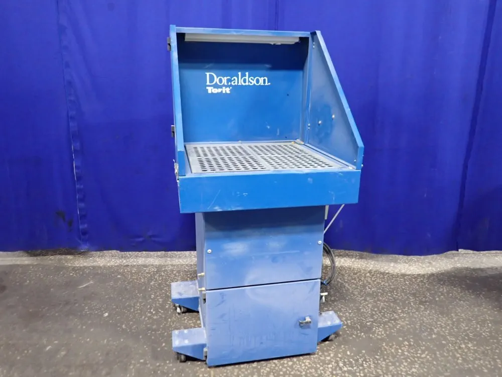 Torit Donaldson 25 1/2" X 27" Downdraft Table - Db-800