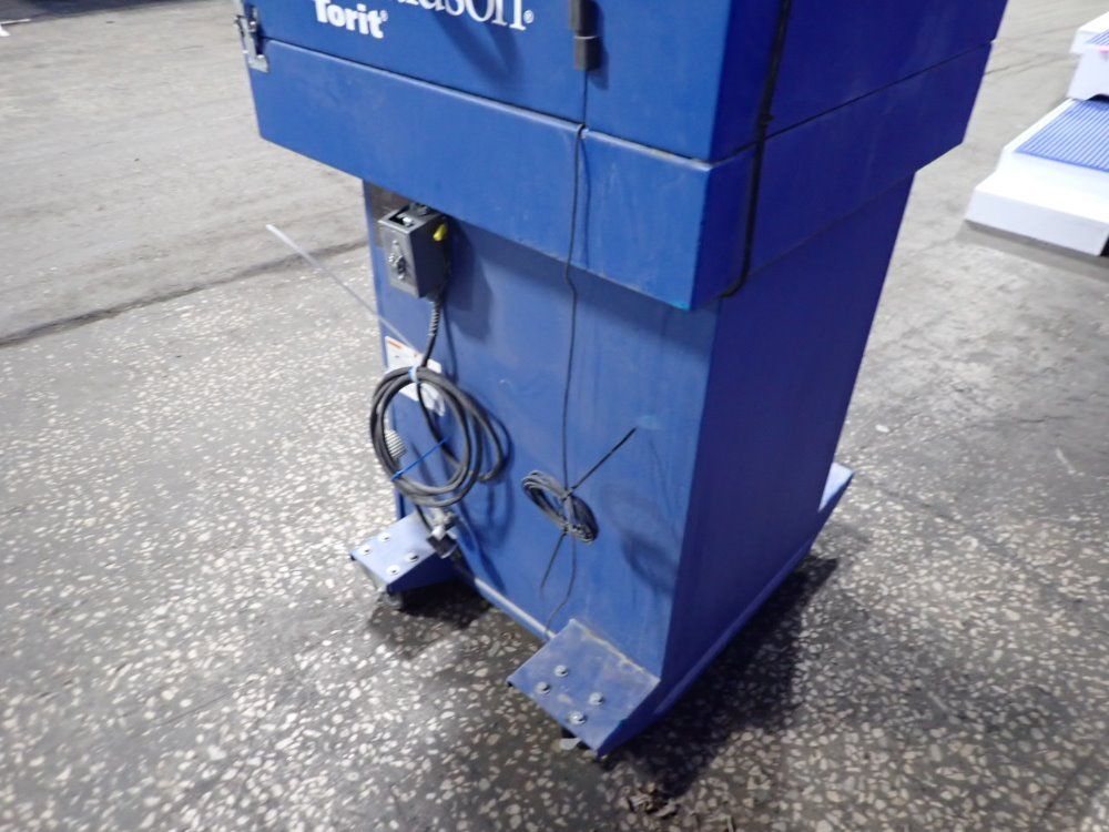 Torit Donaldson 25 1/2" X 27" Downdraft Table - Db-800