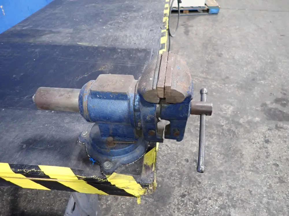 36" X 42" Workbench W/5" Vise